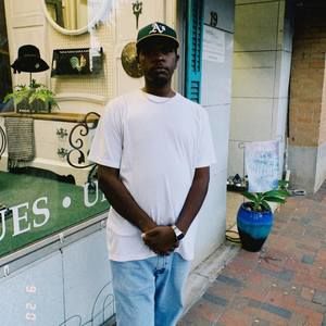 Meet your Posher, Devin